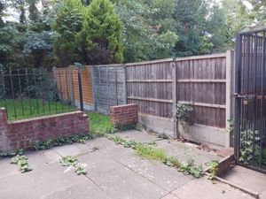 Photo 11- click for photo gallery